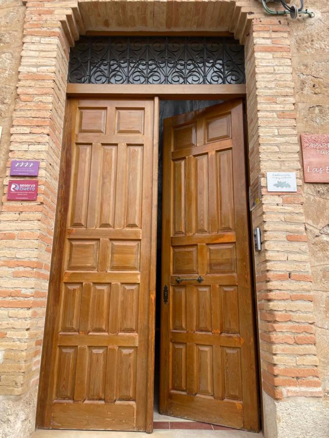Apartamentos Ribera Del Duero Las Escuelas Vadocondes Exteriör bild