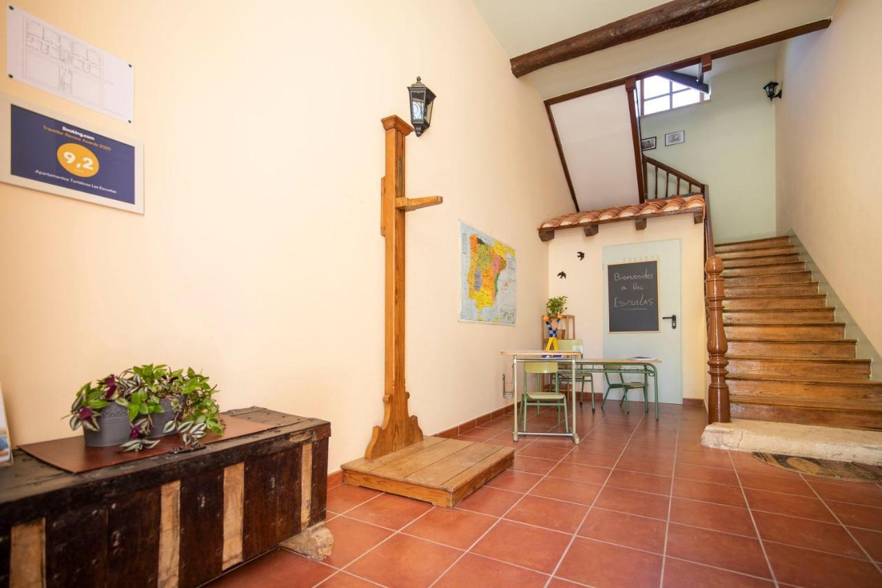 Apartamentos Ribera Del Duero Las Escuelas Vadocondes Exteriör bild