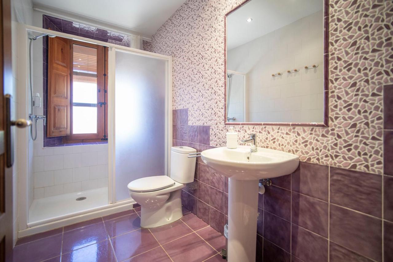 Apartamentos Ribera Del Duero Las Escuelas Vadocondes Exteriör bild