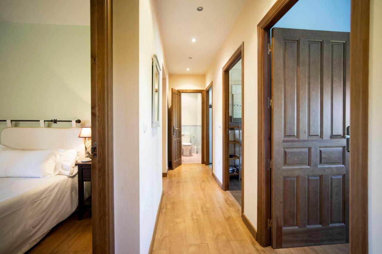 Apartamentos Ribera Del Duero Las Escuelas Vadocondes Exteriör bild