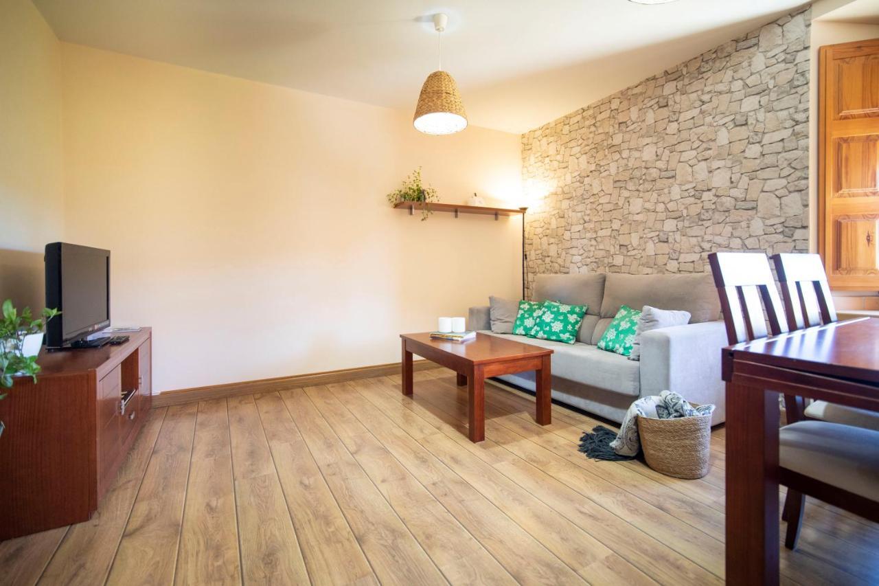 Apartamentos Ribera Del Duero Las Escuelas Vadocondes Exteriör bild